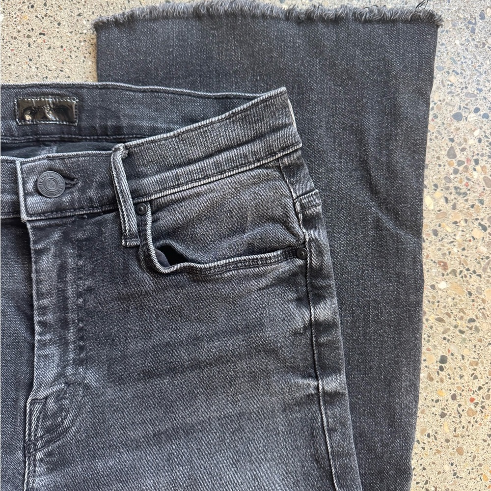 Mother Weekender Fray Flare Jeans - Picture 5 of 6